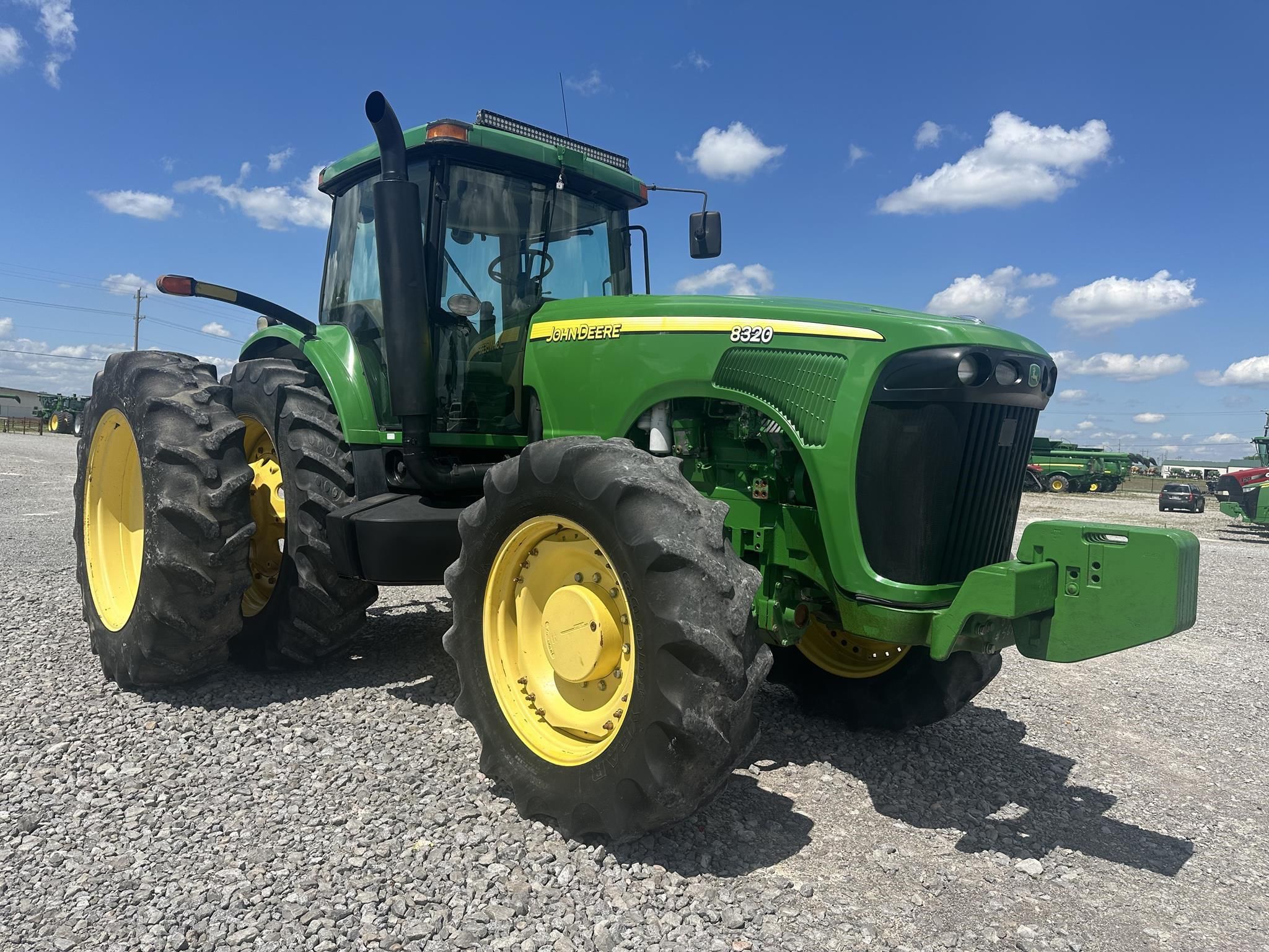 Main image John Deere 8320