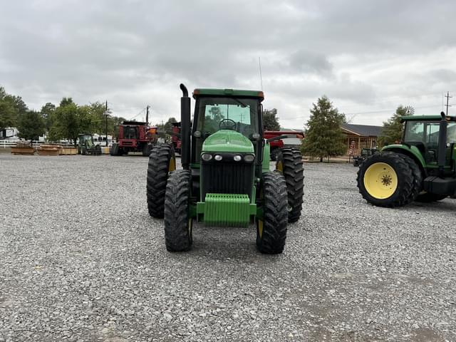 Image of John Deere 8320 equipment image 1