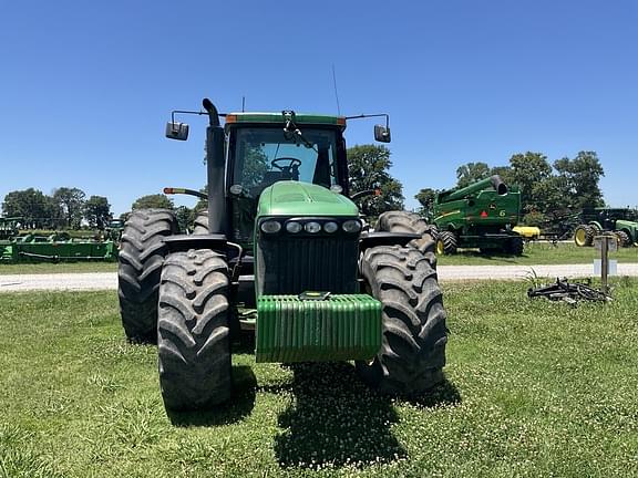 Image of John Deere 8320 equipment image 1