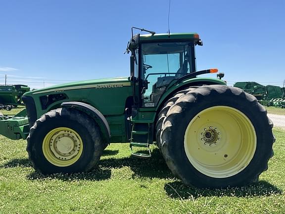 Image of John Deere 8320 equipment image 3