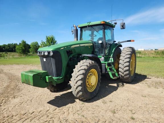 Image of John Deere 8320 Primary image