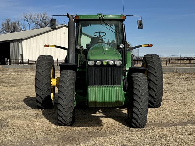 Image of John Deere 8320 equipment image 2