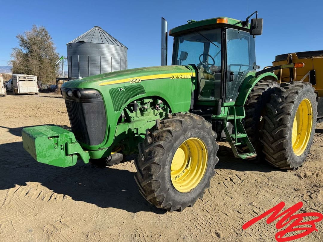 Image of John Deere 8320 Primary image