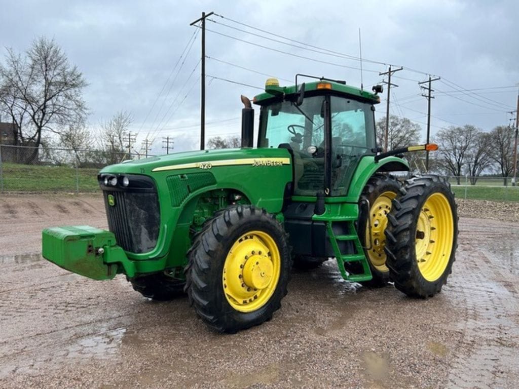 Main image John Deere 8420