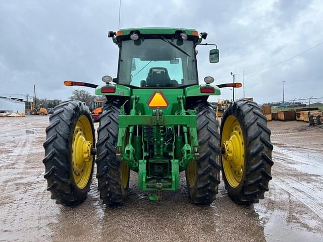 Image of John Deere 8420 equipment image 4