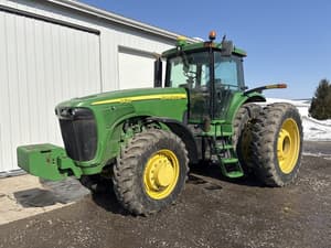 2005 John Deere 8420 Image