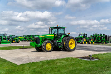 Main image John Deere 8420