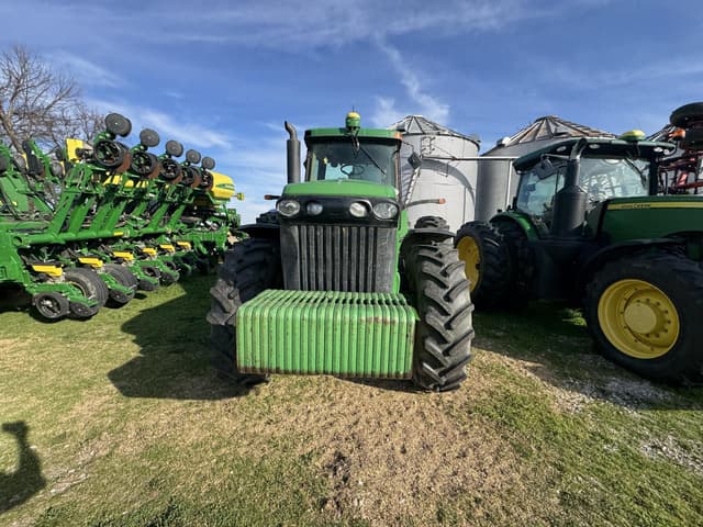 Image of John Deere 8420 equipment image 3