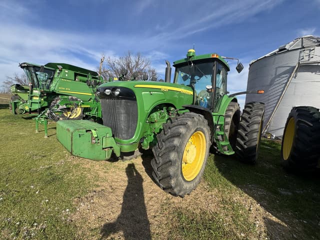 Image of John Deere 8420 equipment image 1