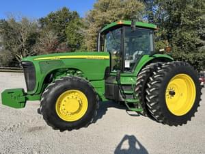 2005 John Deere 8420 Image