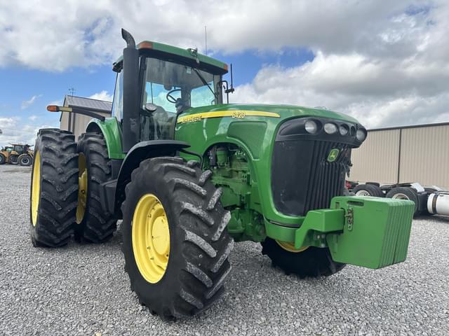 Image of John Deere 8420 equipment image 1