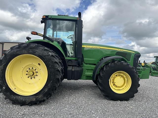 Image of John Deere 8420 equipment image 3