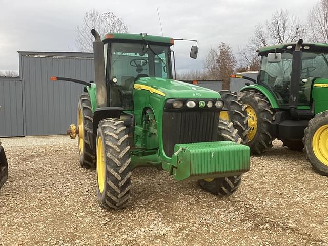 Image of John Deere 8420 equipment image 1