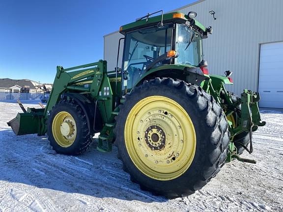 Image of John Deere 8420 equipment image 2