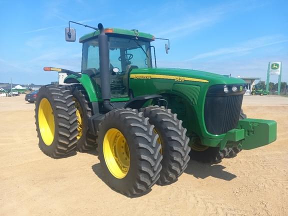 Image of John Deere 8420 equipment image 2
