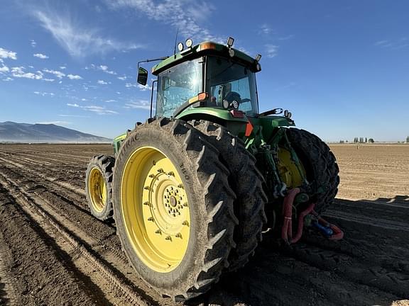 Image of John Deere 8420 equipment image 4