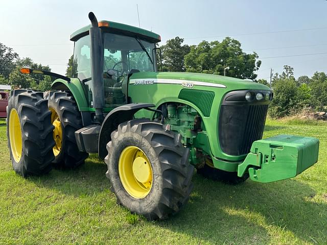 Image of John Deere 8420 equipment image 1