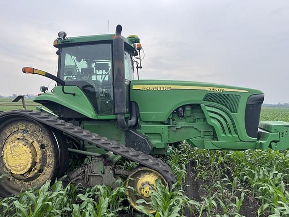 Image of John Deere 8420T equipment image 2