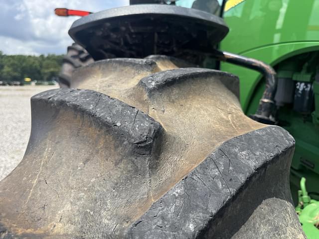 Image of John Deere 8430 equipment image 3