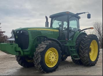Main image John Deere 8520