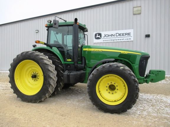 Main image John Deere 8520
