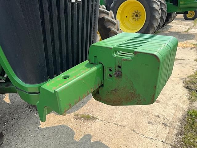 Image of John Deere 8520 equipment image 4