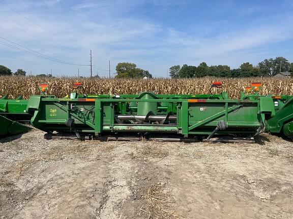 Image of John Deere 893 equipment image 1