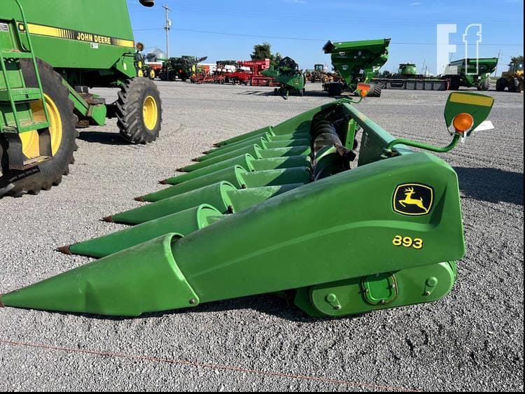2005 John Deere 893 Equipment Image0