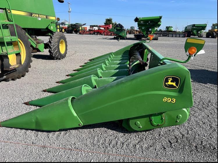 Image of John Deere 893 Primary image
