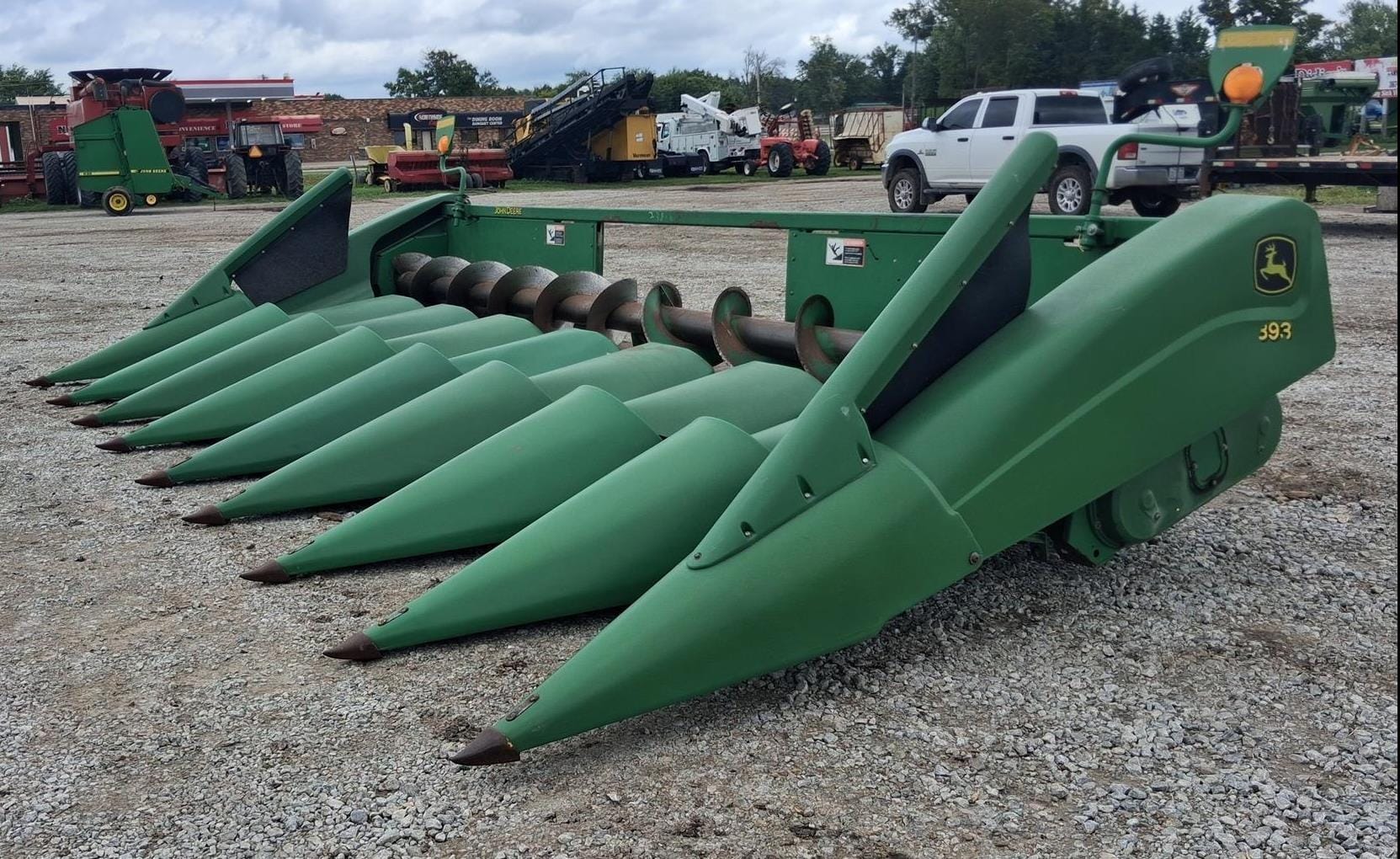 2005 John Deere 893 Equipment Image0