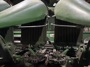 2005 John Deere 893 Image