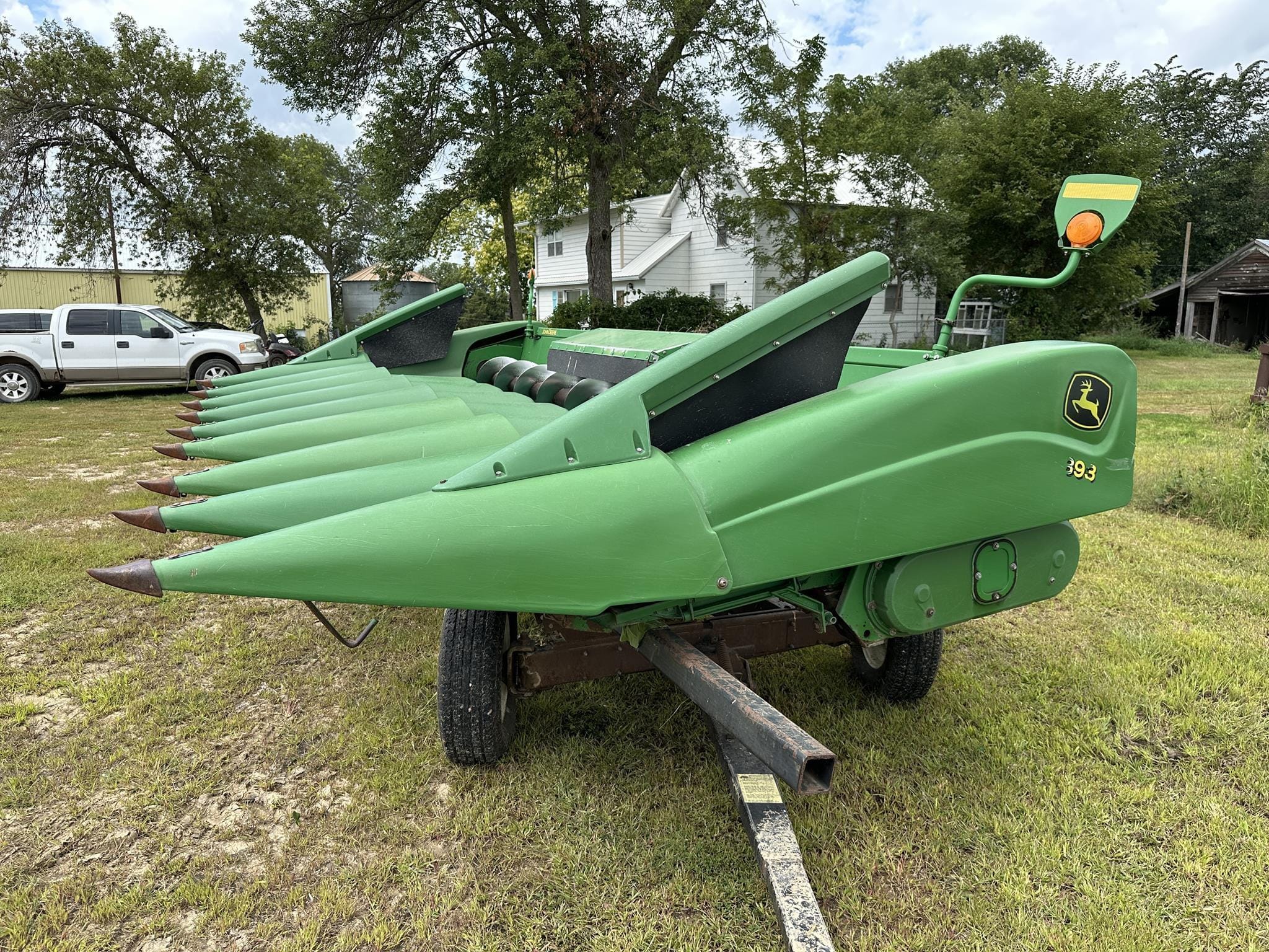 2005 John Deere 893 Equipment Image0