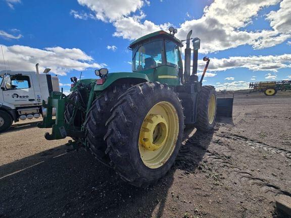 Image of John Deere 9220 equipment image 4