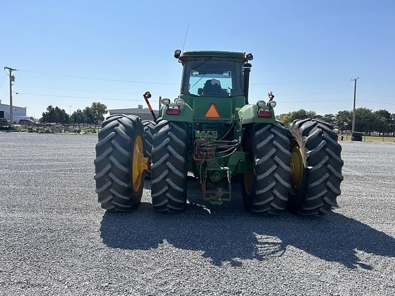 Image of John Deere 9220 equipment image 3