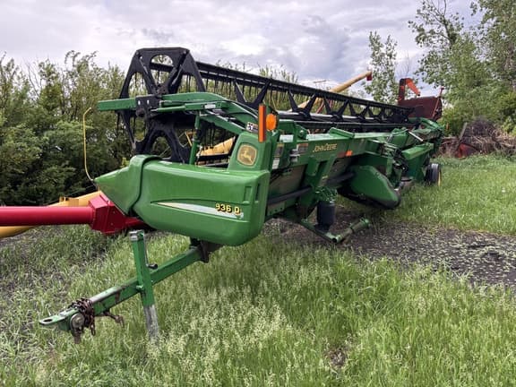Image of John Deere 936D equipment image 2
