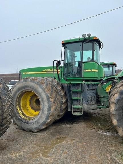 Image of John Deere 9520 equipment image 2