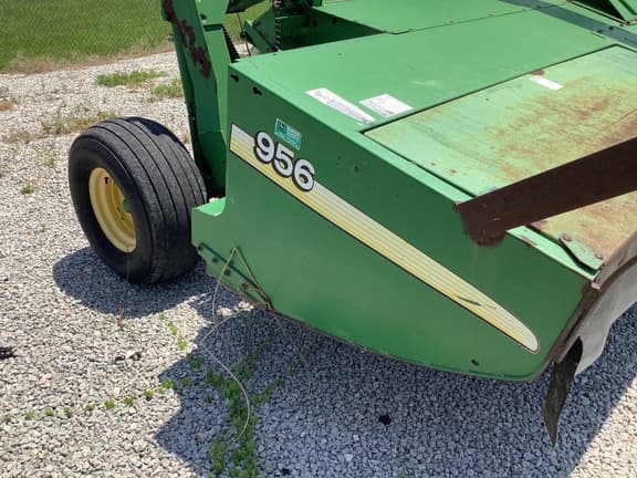 Image of John Deere 956 equipment image 2