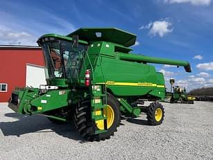 Main image John Deere 9560 0