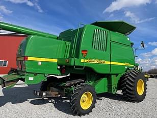 Main image John Deere 9560 17