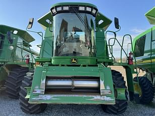 Main image John Deere 9560 38