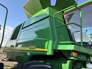 Main image John Deere 9560 47