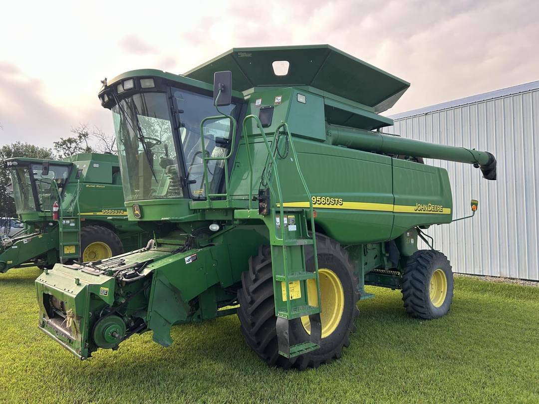 Image of John Deere 9560 STS Primary image