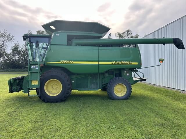 Image of John Deere 9560 STS equipment image 1