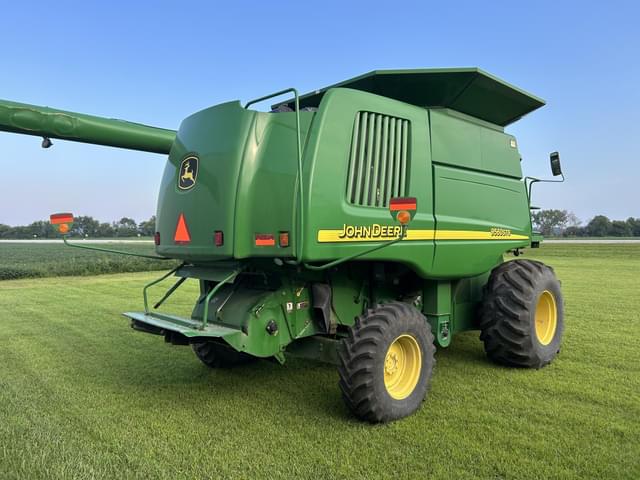 Image of John Deere 9560 STS equipment image 3