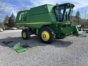 2005 John Deere 9560 STS Image