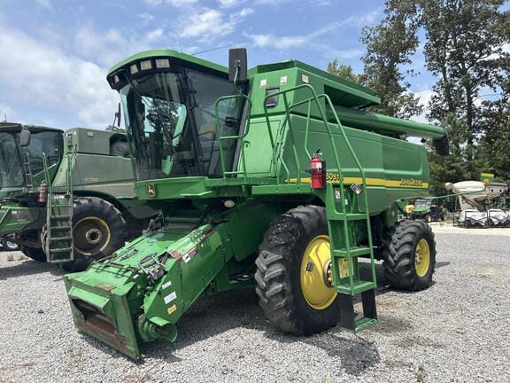2005 John Deere 9560 STS Equipment Image0