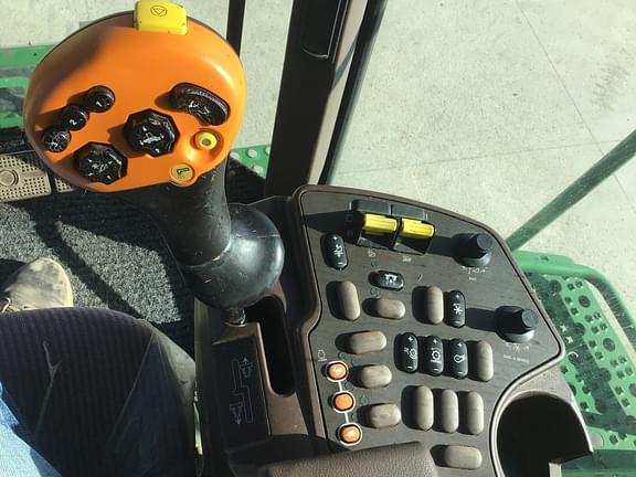 Main image John Deere 9560 STS 11