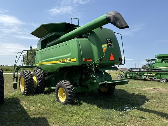 Image of John Deere 9560 STS equipment image 3