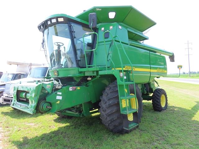 Image of John Deere 9560 STS equipment image 2