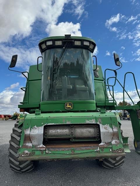 Image of John Deere 9560 STS equipment image 4